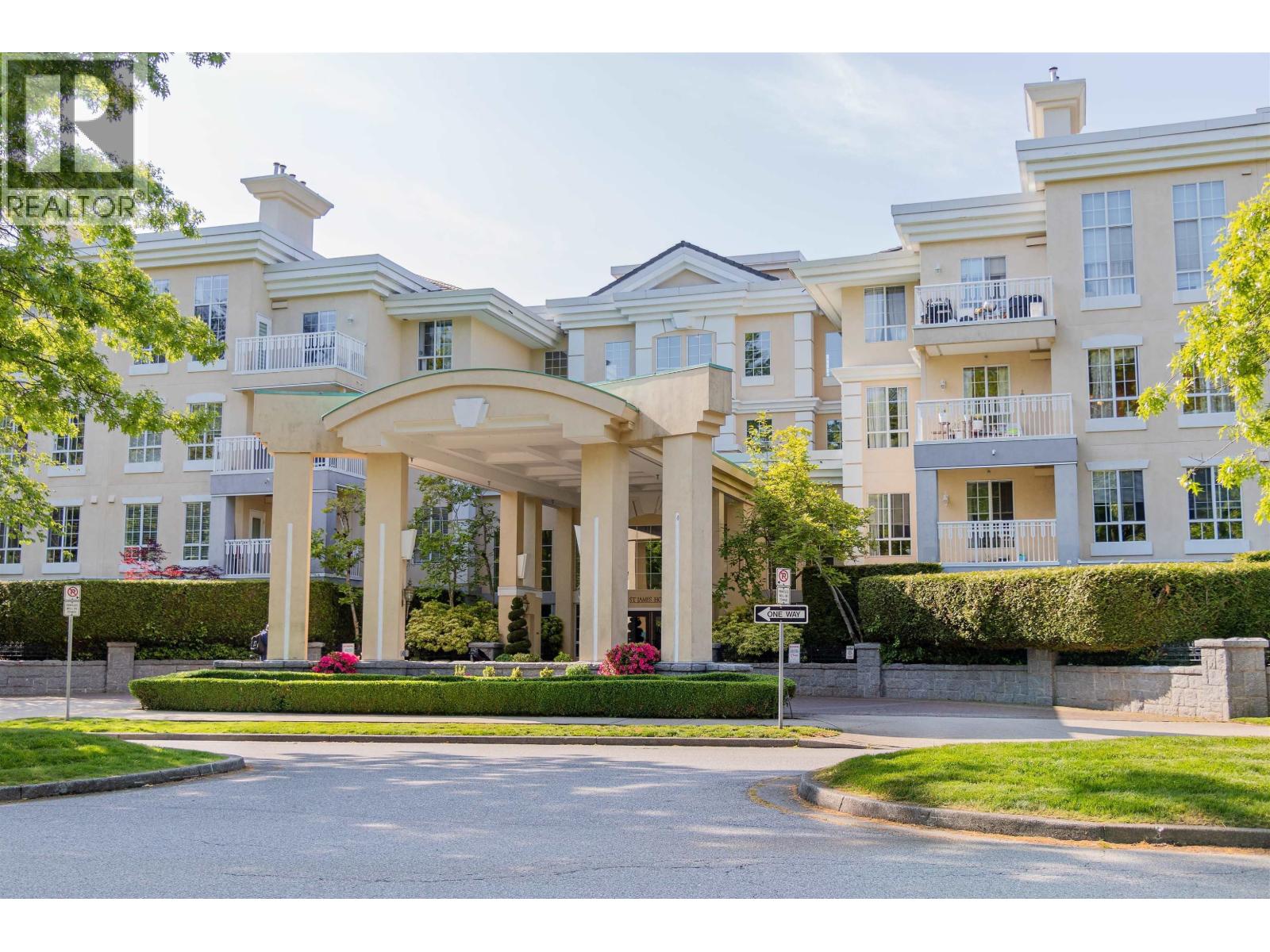 427 5835 Hampton Place, Vancouver, British Columbia  V6T 2G2 - Photo 1 - R3079442