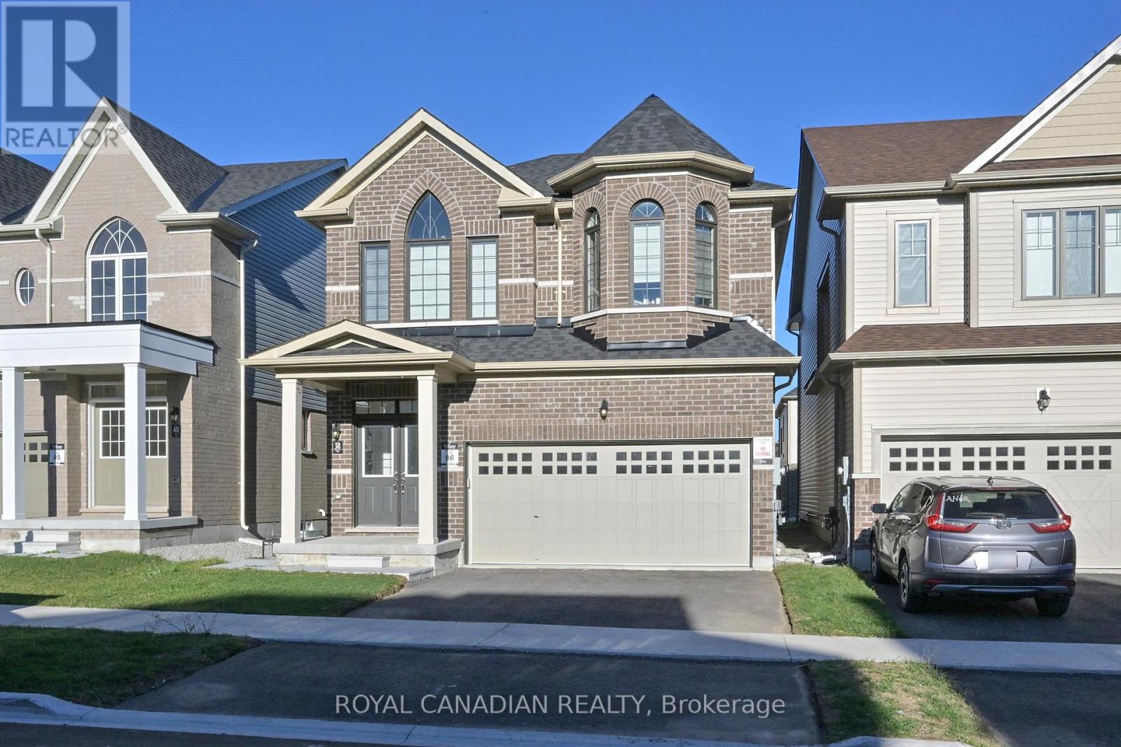 38 Rochester Drive, Barrie, Ontario  L9J 0W1 - Photo 3 - S12697510