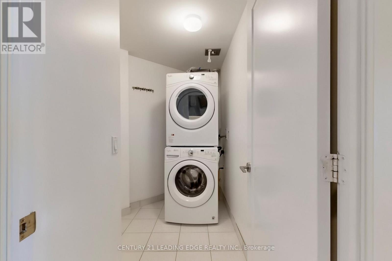 314 - 1 Edgewater Drive, Toronto, Ontario  M5A 1B9 - Photo 36 - C12697354