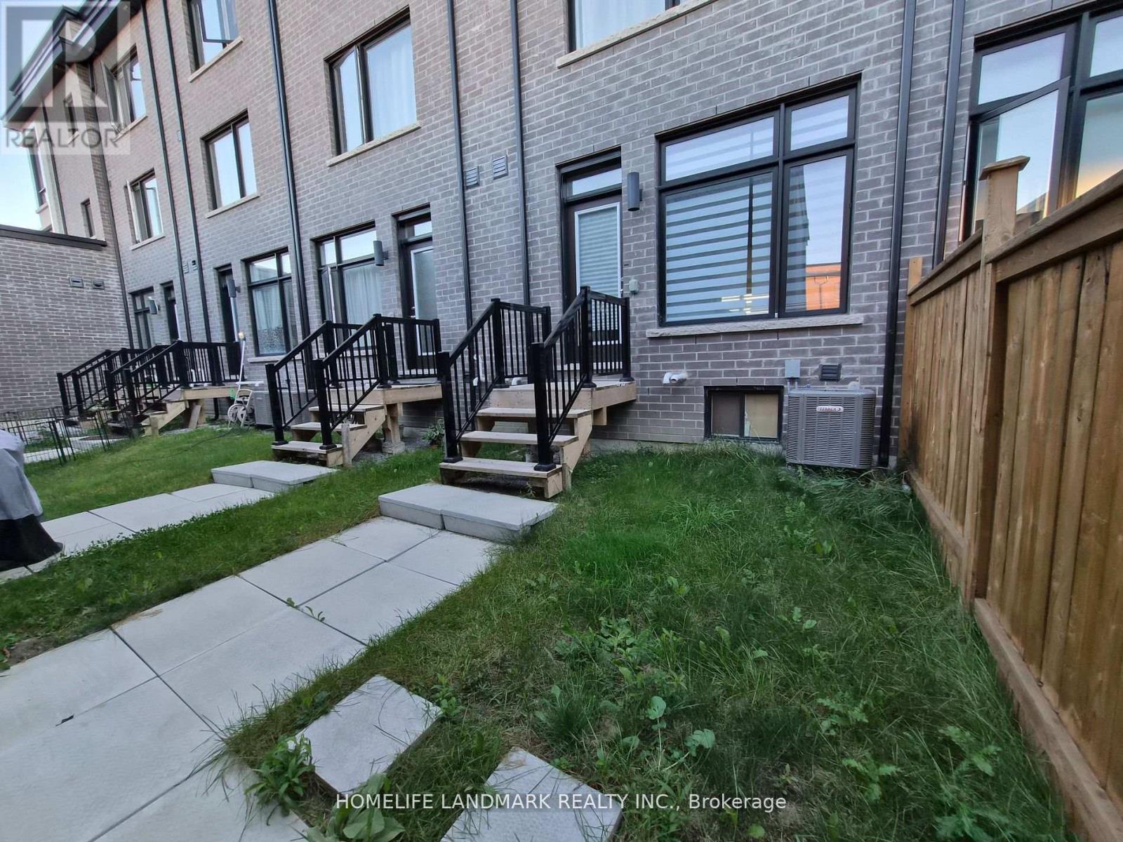 227 Webb Street, Markham, Ontario  L6B 1P1 - Photo 9 - N12531098