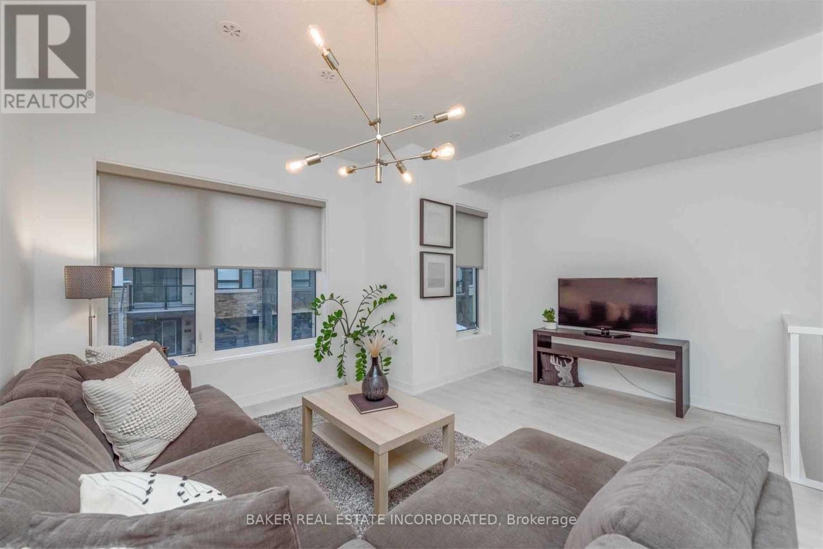 30 - 1095 Cooke Boulevard, Burlington, Ontario  L7T 0C4 - Photo 6 - W12689290