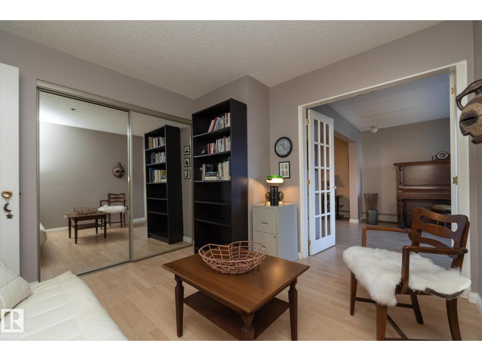 #203 10171 119 St Nw Nw, Edmonton, Alberta  T5X 1Z1 - Photo 11 - E4470012