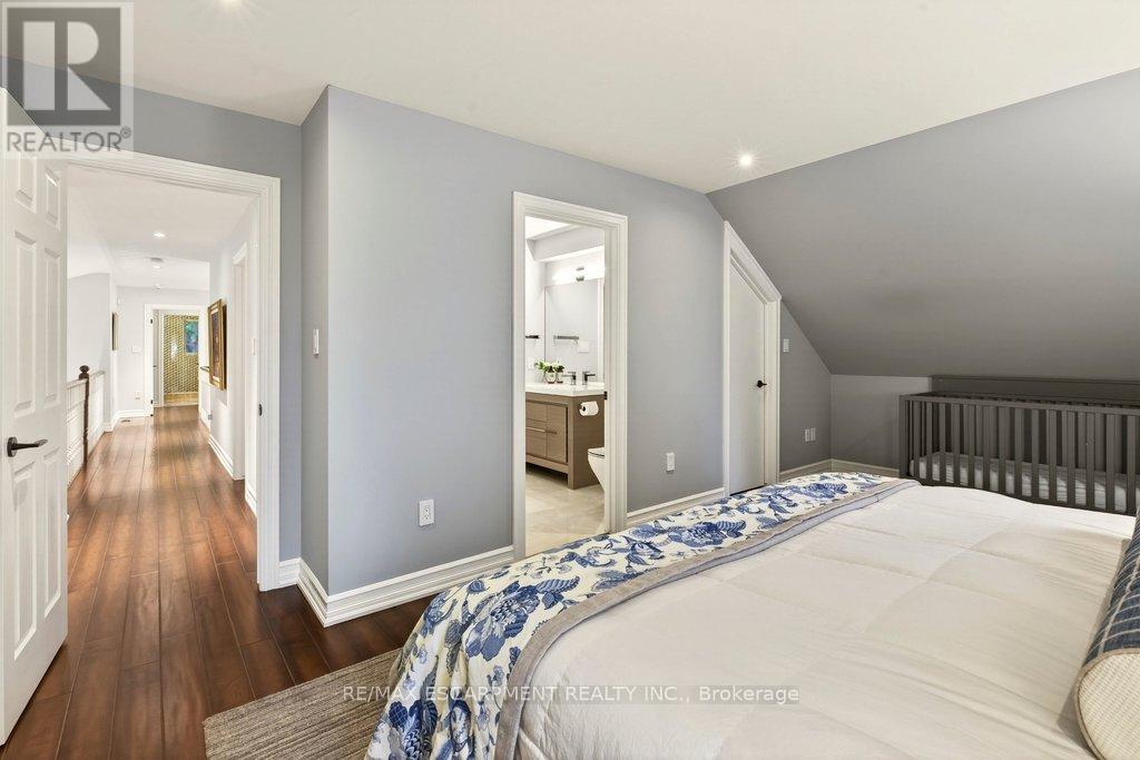 4169 Lakeshore Road, Burlington, Ontario  L7L 1A5 - Photo 32 - W12697508