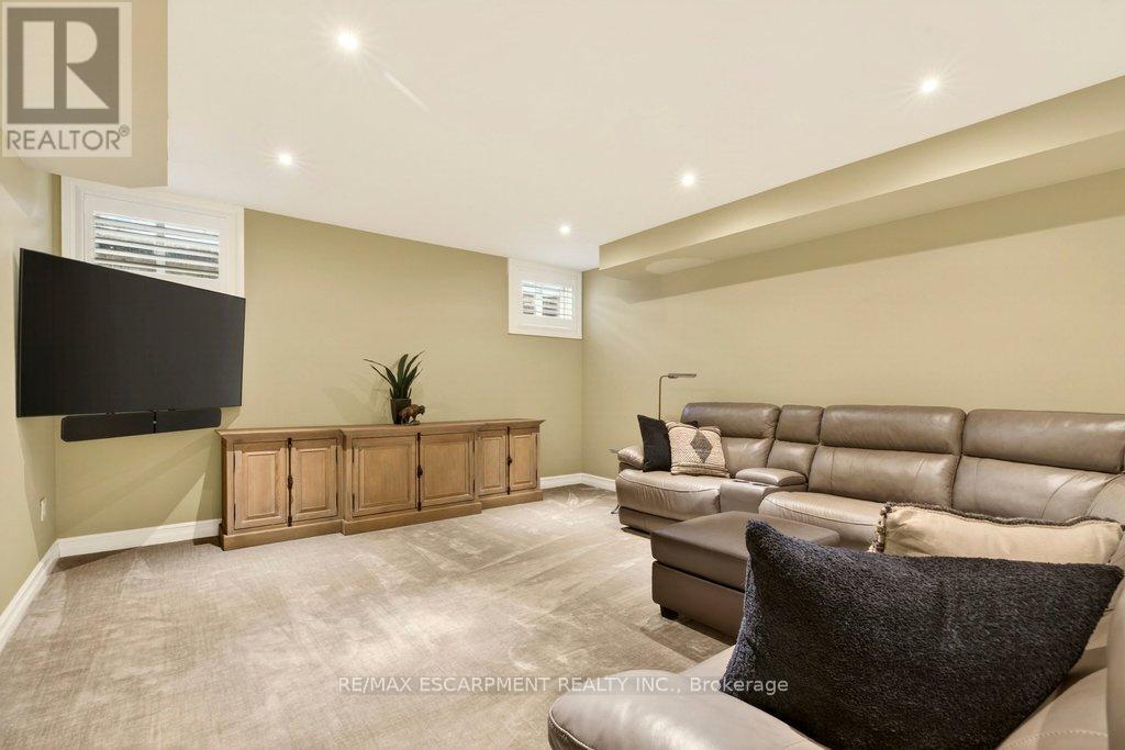 4169 Lakeshore Road, Burlington, Ontario  L7L 1A5 - Photo 34 - W12697508