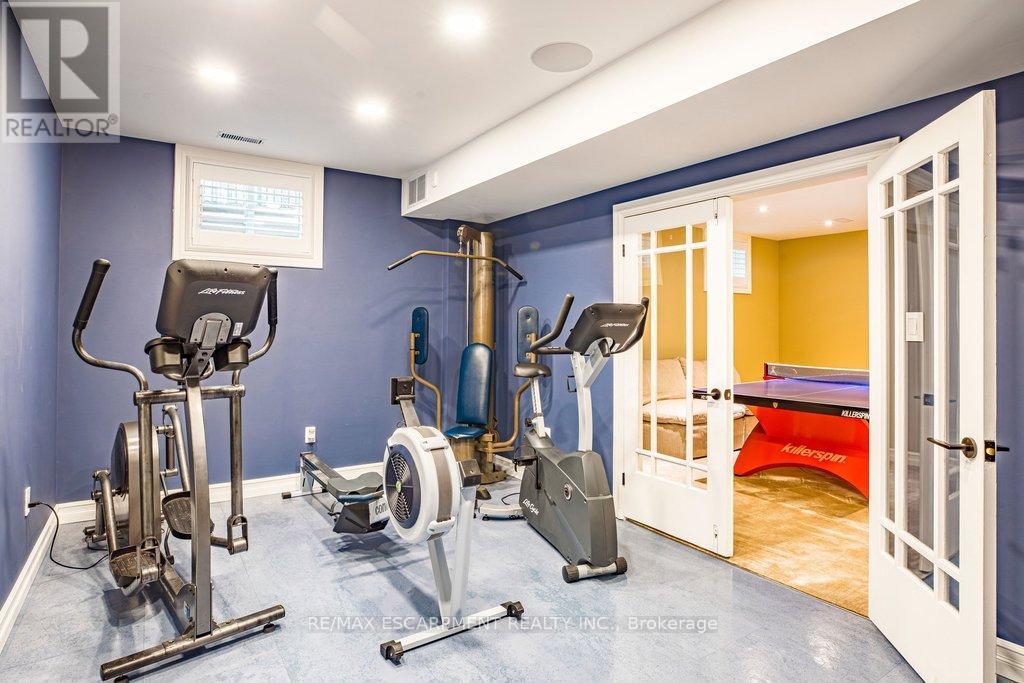 4169 Lakeshore Road, Burlington, Ontario  L7L 1A5 - Photo 39 - W12697508