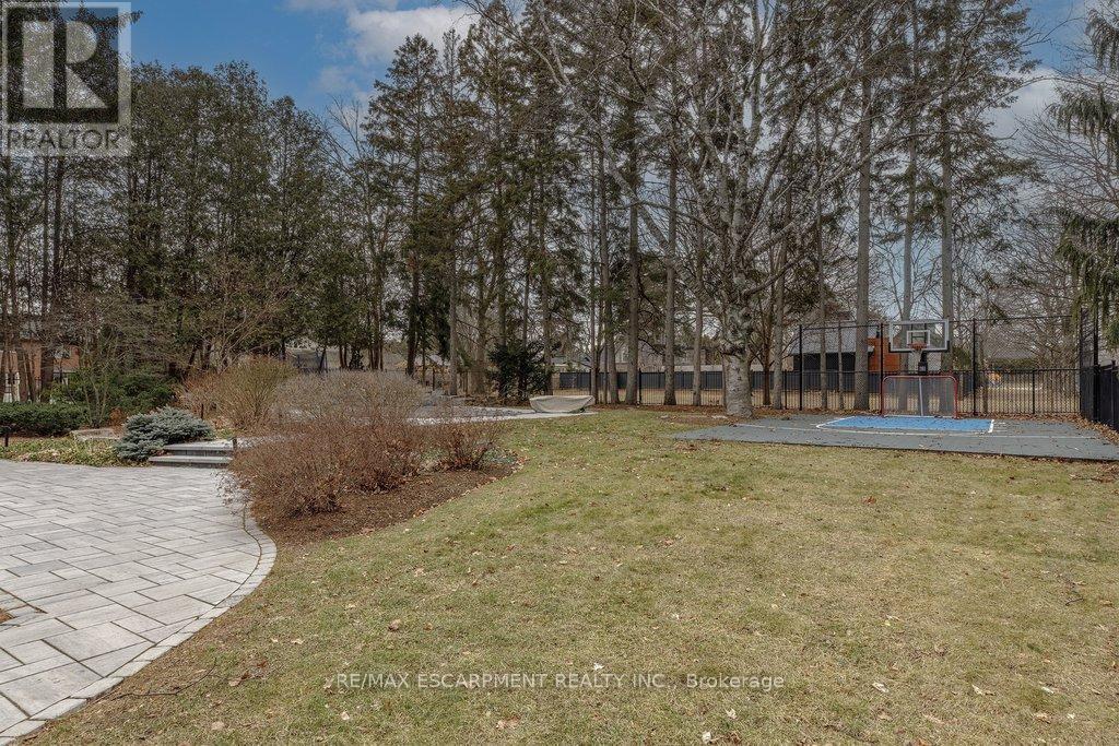 4169 Lakeshore Road, Burlington, Ontario  L7L 1A5 - Photo 42 - W12697508