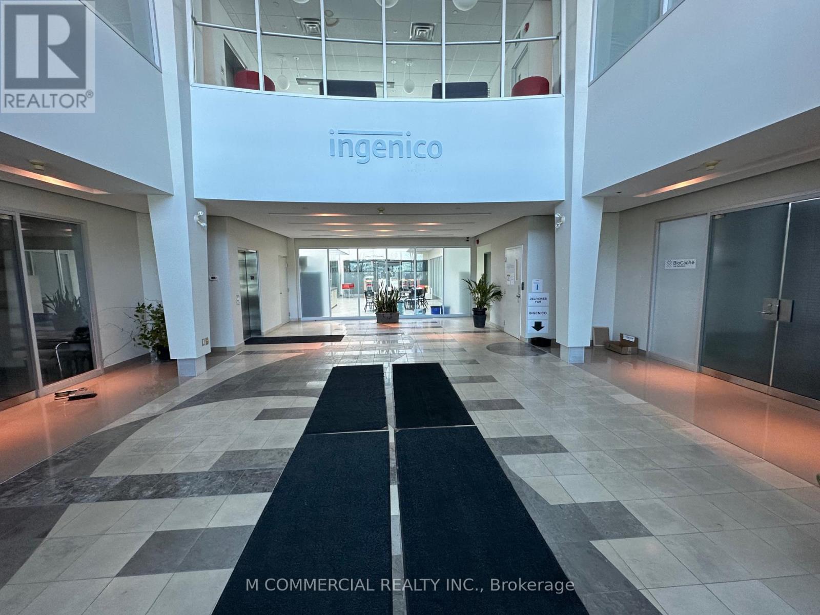 5180 Orbitor Drive, Mississauga, Ontario  L4W 5L9 - Photo 7 - W12697522