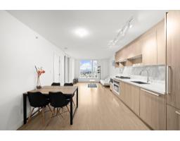 3209 13696 100 AVENUE, Surrey, British Columbia