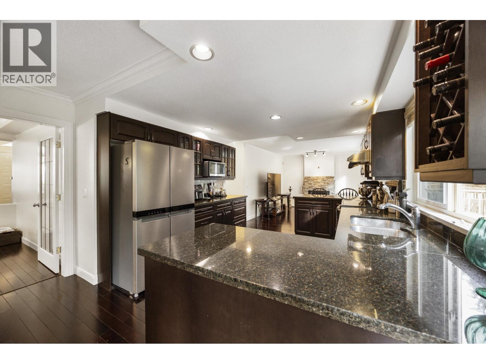 1612 Plateau Crescent, Coquitlam, British Columbia V3E 3B3 - Photo 6 - R3079647