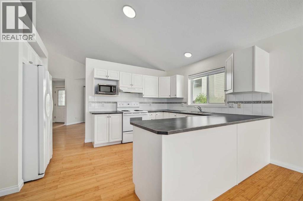 292 Arbour Crest Drive Nw, Calgary, Alberta  T3G 5A2 - Photo 5 - A2279307