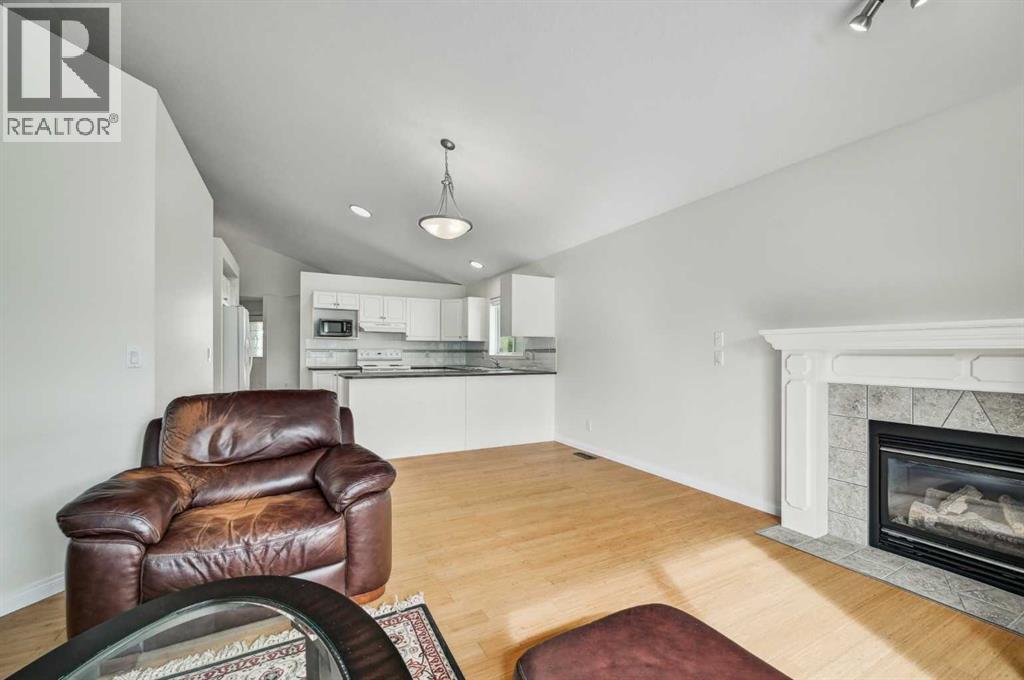 292 Arbour Crest Drive Nw, Calgary, Alberta  T3G 5A2 - Photo 7 - A2279307