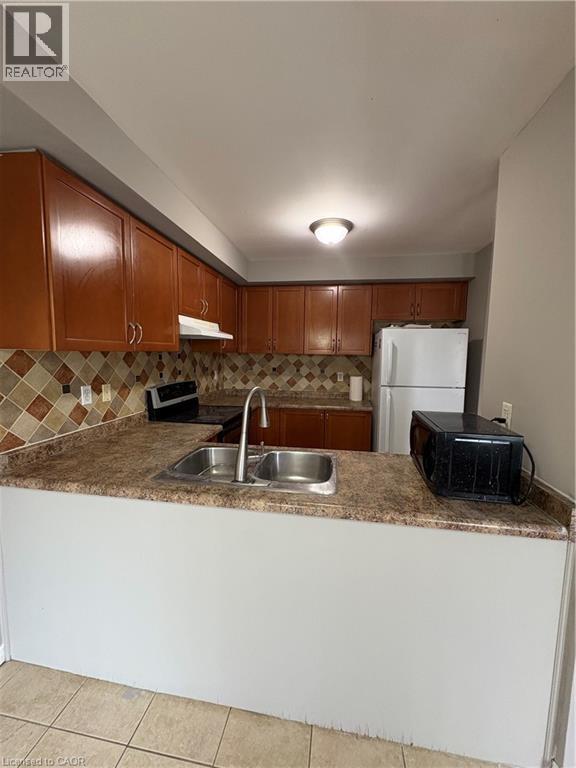 35 Cornerstone Drive, Stoney Creek, Ontario  L8L 0A1 - Photo 4 - 40798675