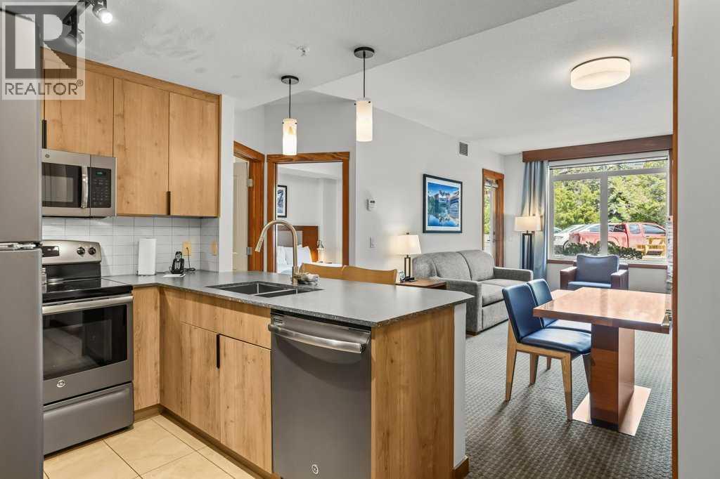 109, 190 Kananaskis Way, Canmore, Alberta  T1W 3K5 - Photo 2 - A2235085