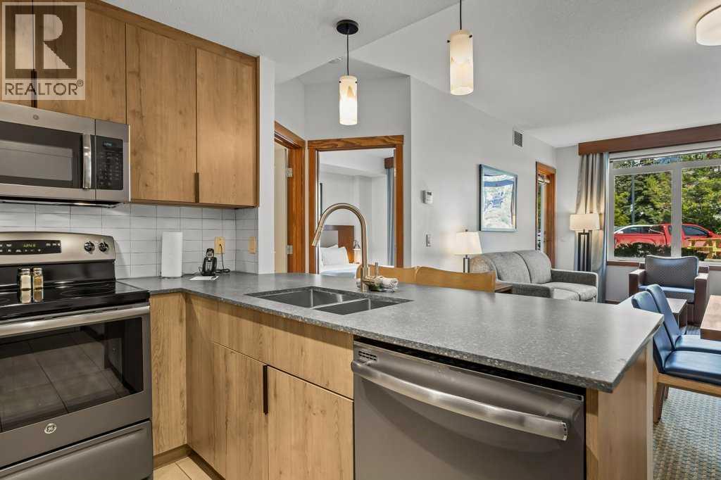 109, 190 Kananaskis Way, Canmore, Alberta  T1W 3K5 - Photo 4 - A2235085
