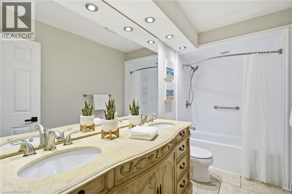 9 Cornelia Court, Millgrove, Ontario  L8B 0Z9 - Photo 32 - 40798592