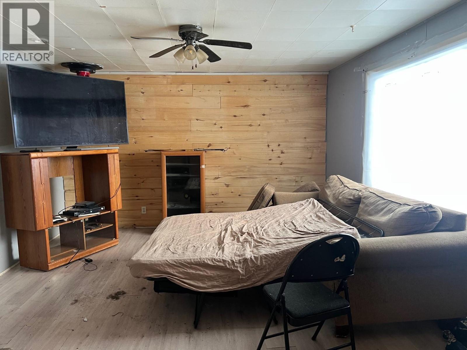 10109 Beattie Drive, Hudsons Hope, British Columbia  V0C 1V0 - Photo 6 - R3049184