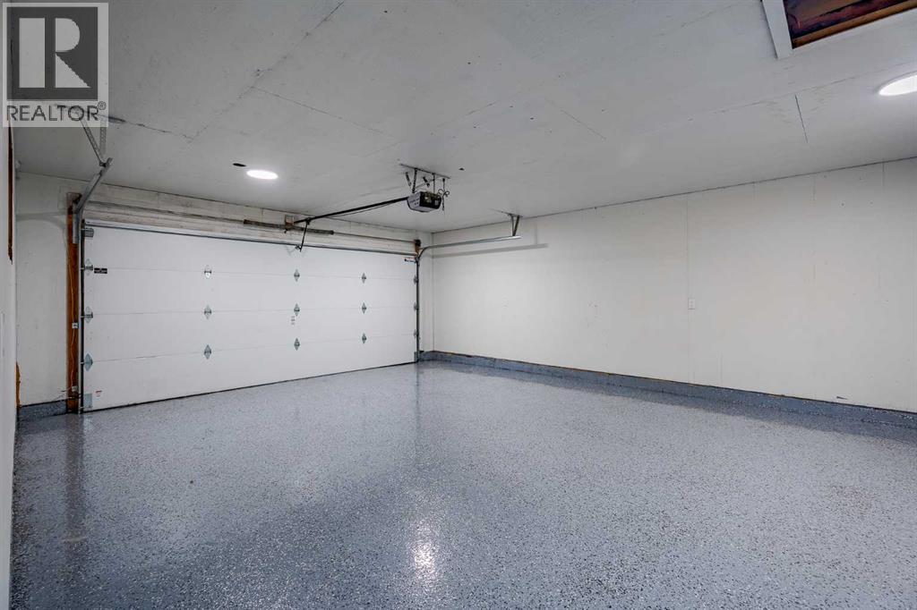 1024 Hunterston Place Nw, Calgary, Alberta  T2K 4N6 - Photo 50 - A2276613