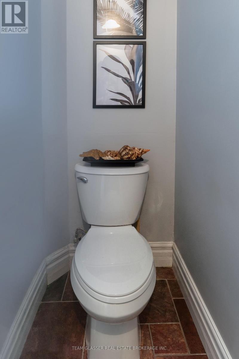 139 Wesley Road, Dutton/dunwich, Ontario  N0L 1J0 - Photo 13 - X12697578