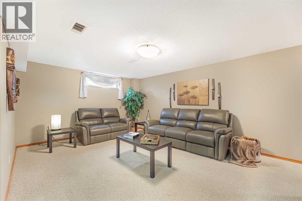 291 Mckerrell Way Se, Calgary, Alberta  T2Z 1P7 - Photo 21 - A2276933