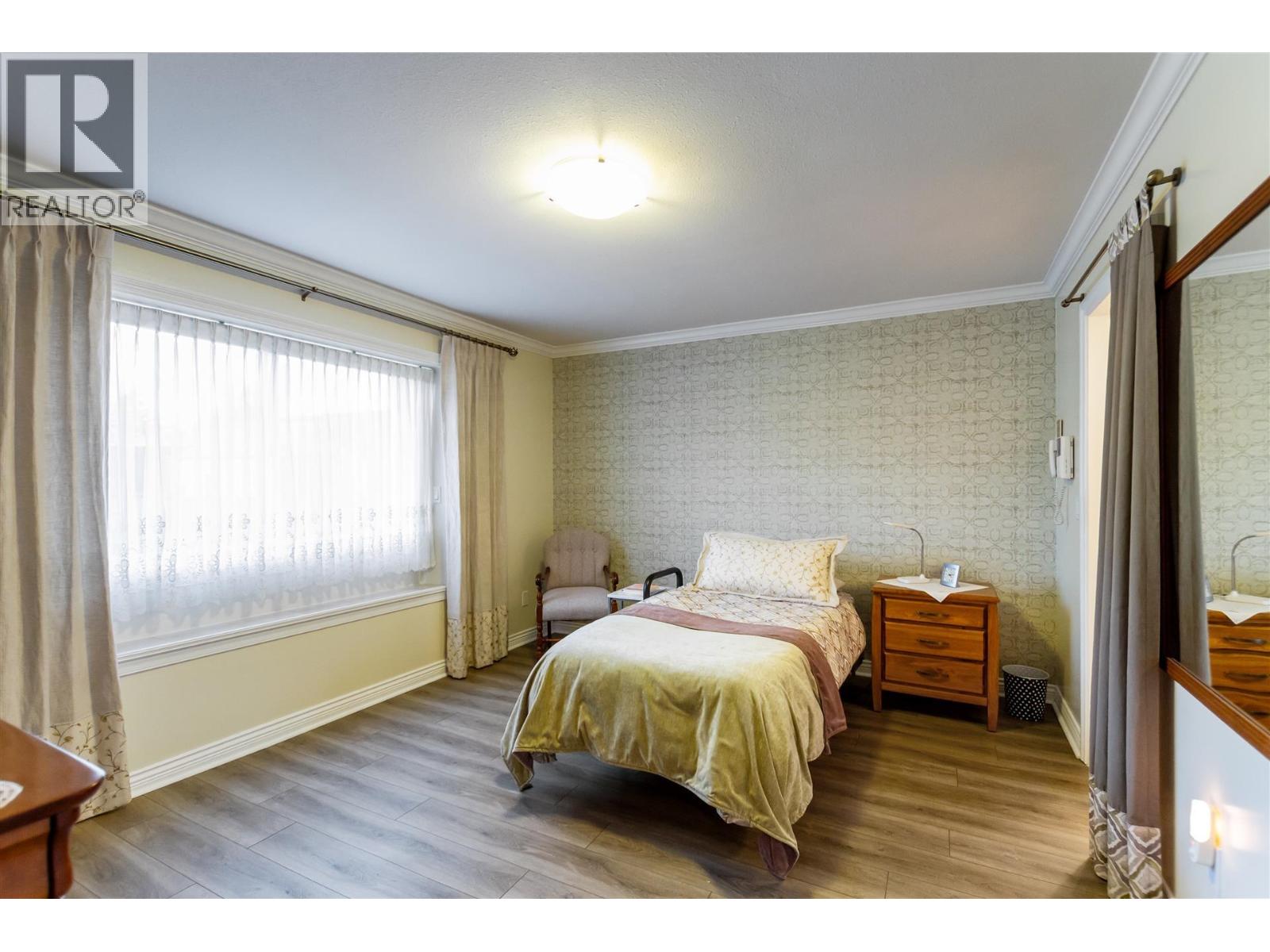 8381 14th Avenue, Burnaby, British Columbia  V3N 2C2 - Photo 14 - R3078114