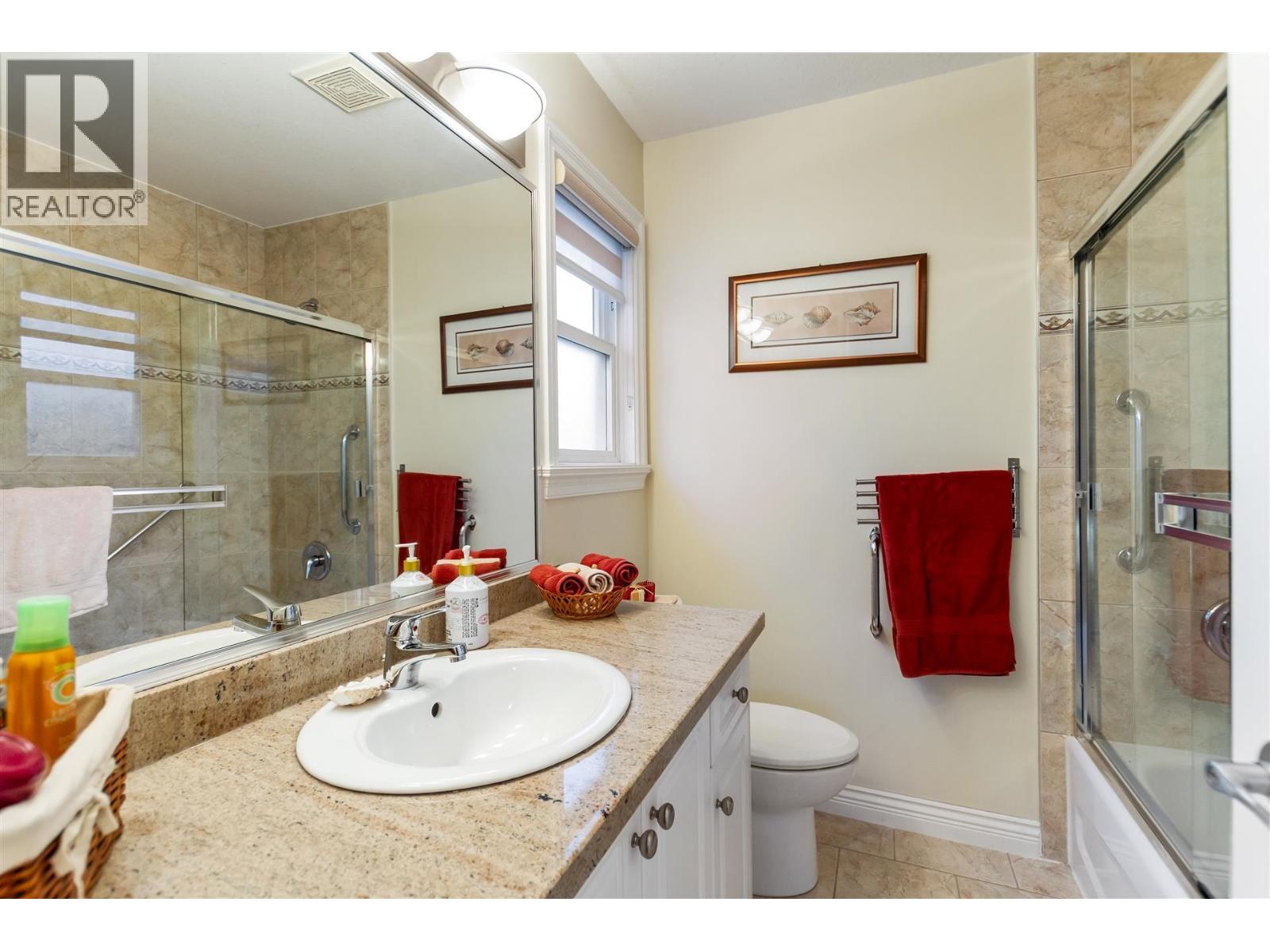 8381 14th Avenue, Burnaby, British Columbia  V3N 2C2 - Photo 17 - R3078114