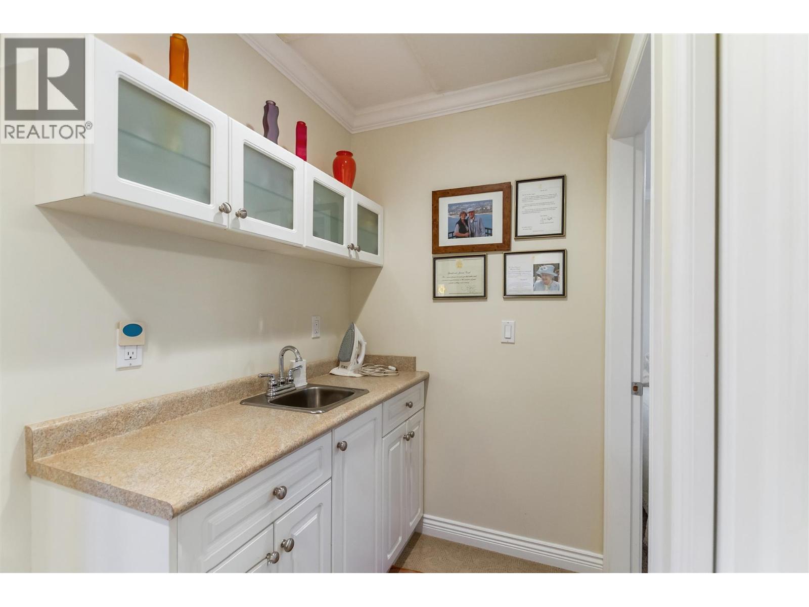 8381 14th Avenue, Burnaby, British Columbia  V3N 2C2 - Photo 21 - R3078114