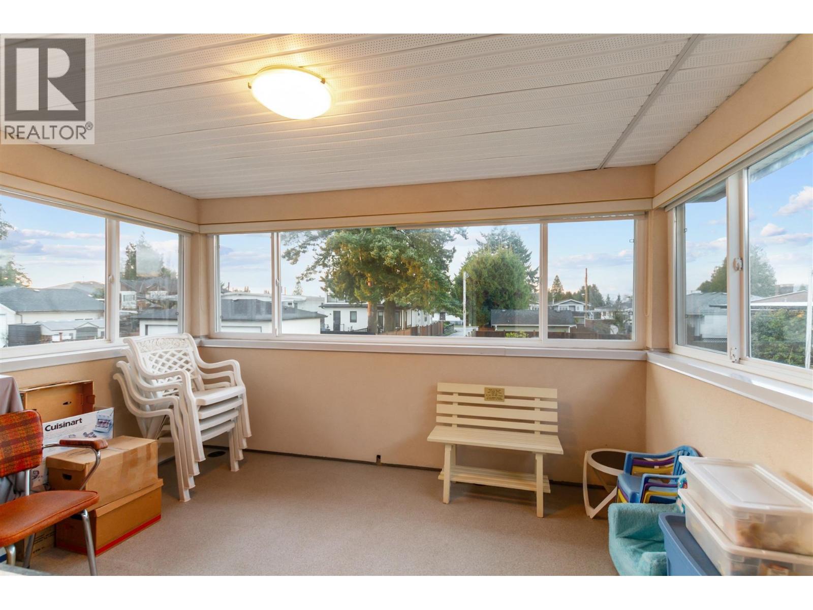 8381 14th Avenue, Burnaby, British Columbia  V3N 2C2 - Photo 24 - R3078114