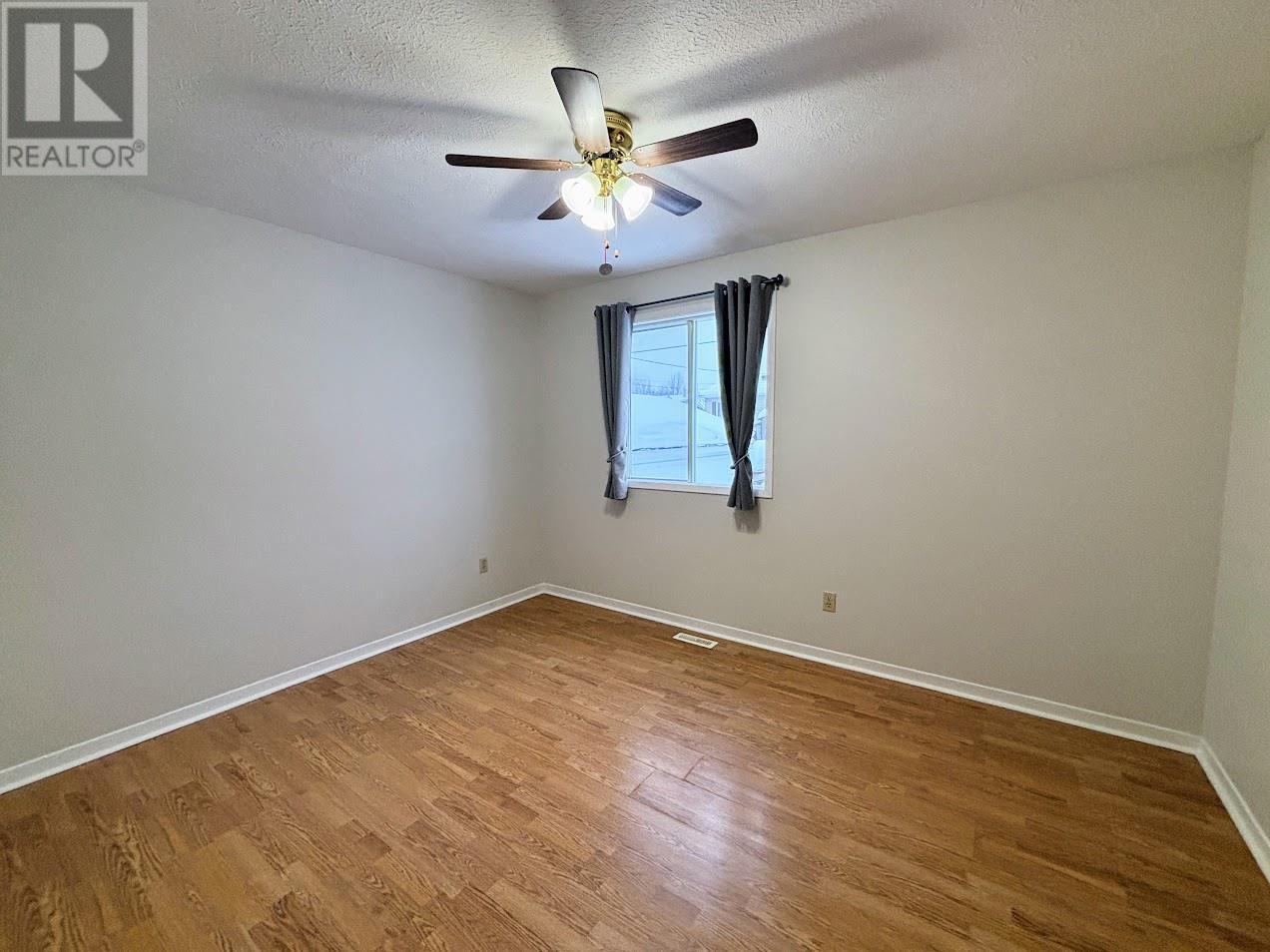 77 Matachewan Rd, Manitouwadge, Ontario  P0T 2C0 - Photo 10 - TB2600061