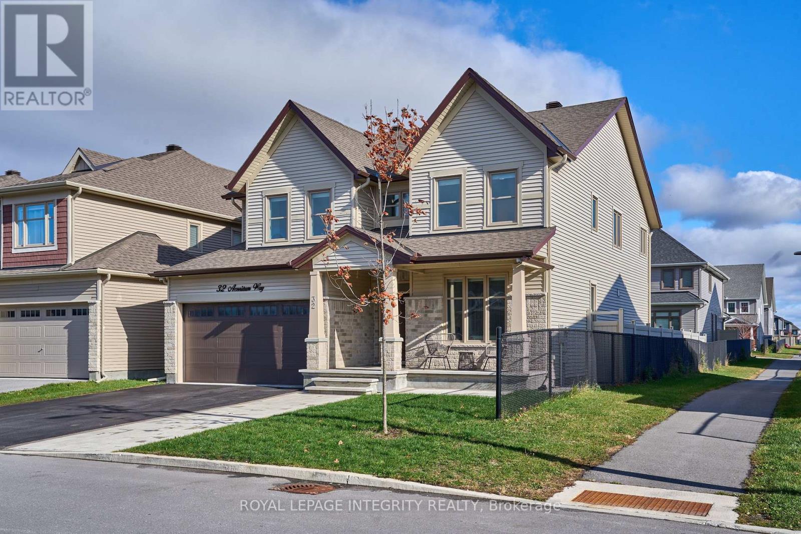 32 Aconitum Way, Ottawa, Ontario  K1T 0S1 - Photo 3 - X12697526