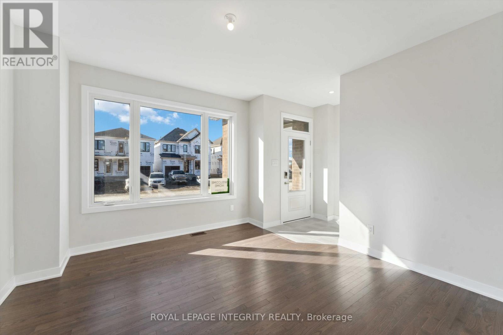 202 Conservancy Drive, Ottawa, Ontario  K2J 7M5 - Photo 5 - X12697570