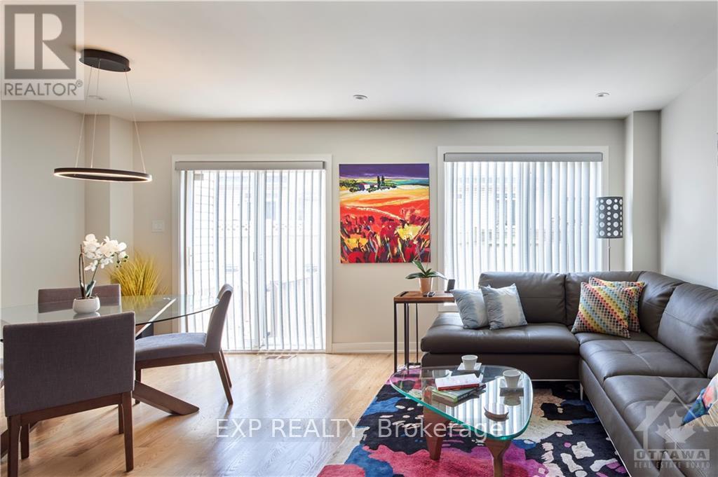 44 Sienna Private, Ottawa, Ontario  K1G 6L9 - Photo 4 - X12639230