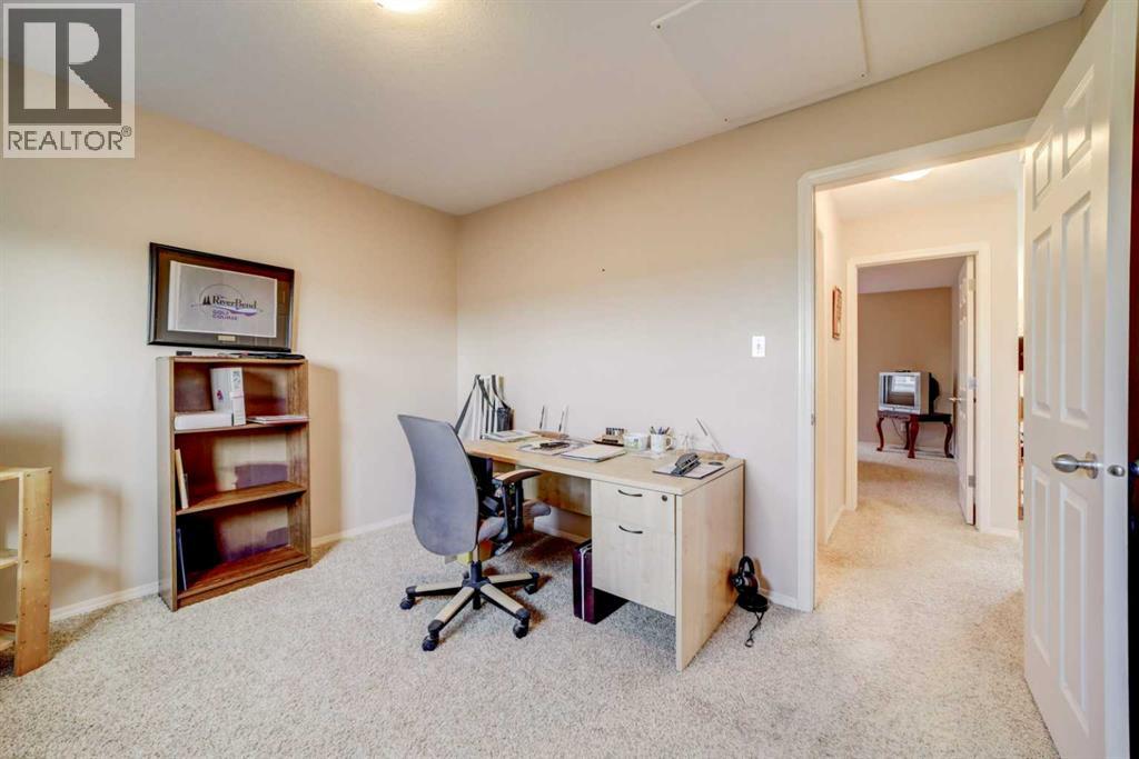 425 Edinburgh Road W, Lethbridge, Alberta  T1J 5A6 - Photo 21 - A2277868