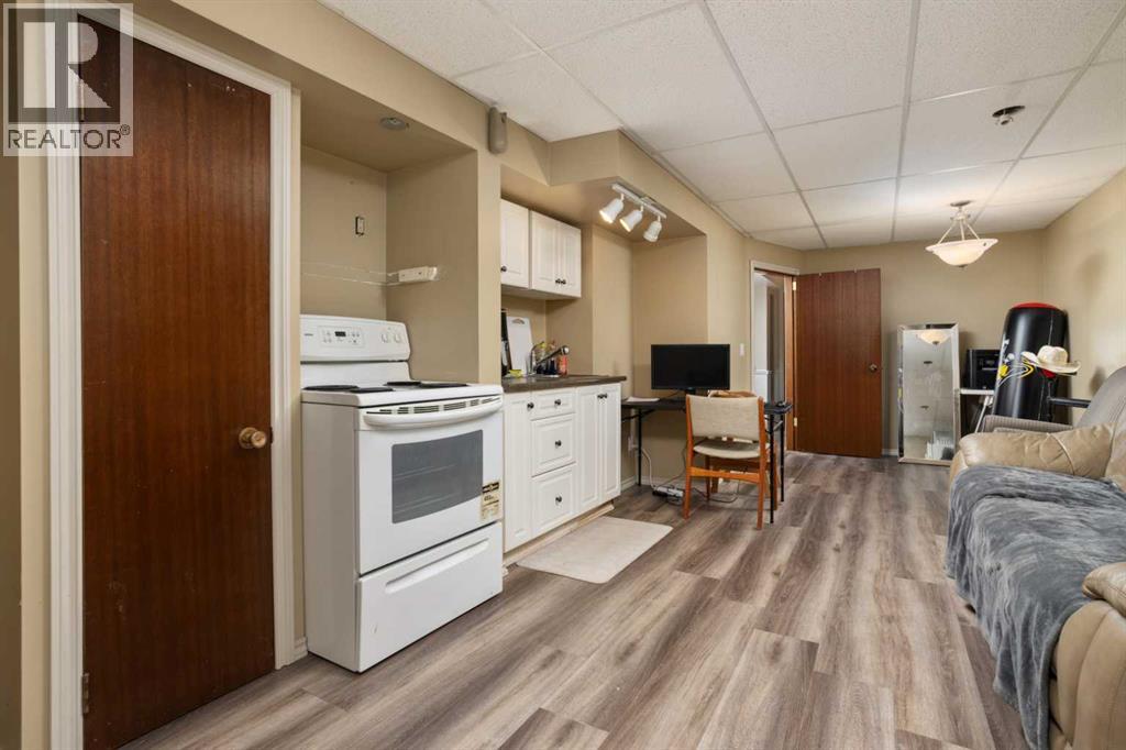 2 Grand Park Crescent, Camrose, Alberta  T4V 2K4 - Photo 17 - A2275247