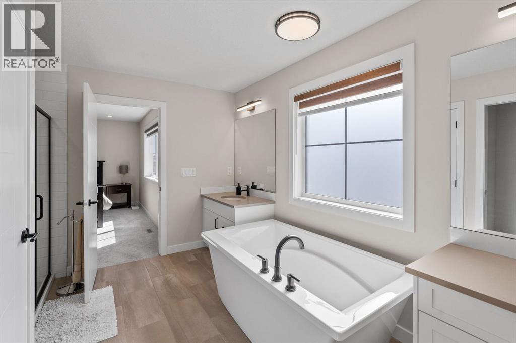 204, 201 Cooperswood Green Sw, Airdrie, Alberta  T3B 3Y6 - Photo 25 - A2277623