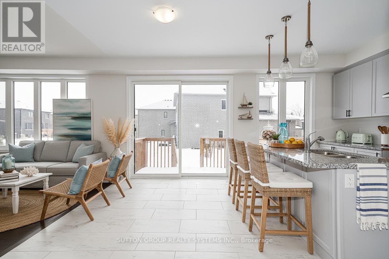 6 Tran Road, Wasaga Beach, Ontario  L9Z 0M9 - Photo 4 - S12697594