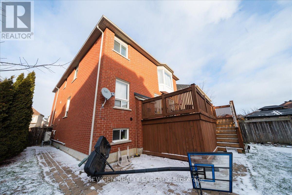 35 Rivendell Trail, Toronto, Ontario  M1X 2C2 - Photo 32 - E12697544