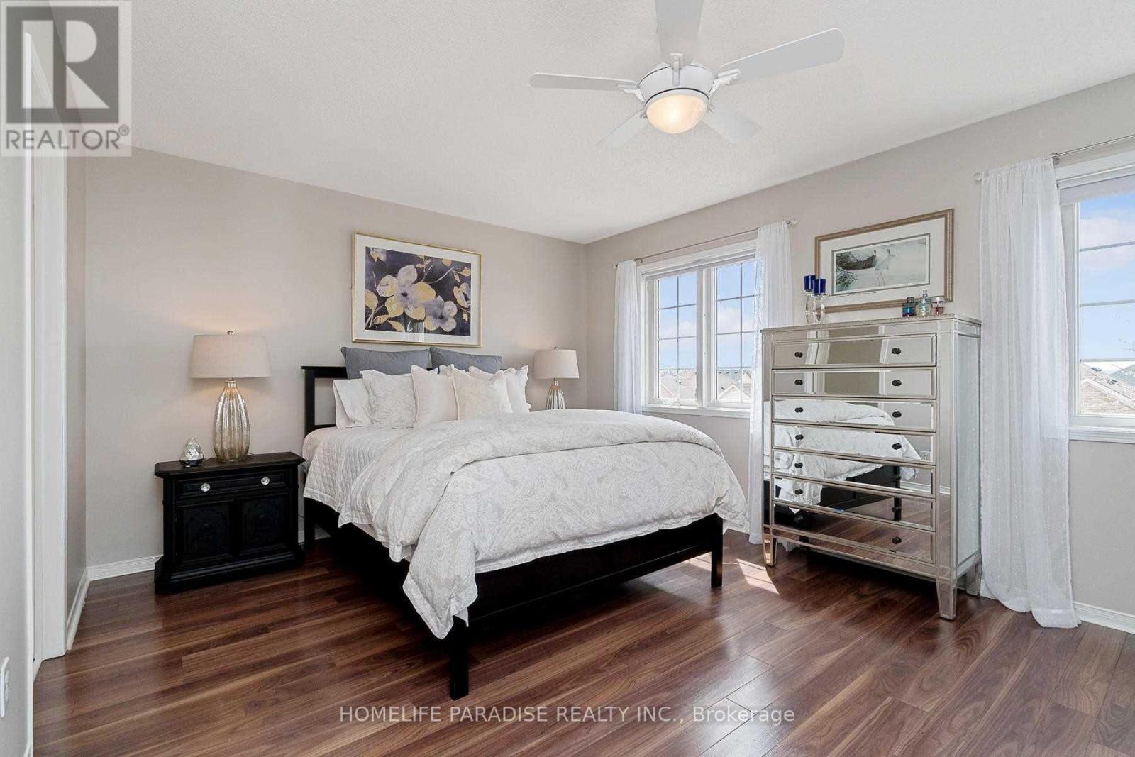 2368 Sutton Drive, Burlington, Ontario  L7L 6Y5 - Photo 8 - W12693974