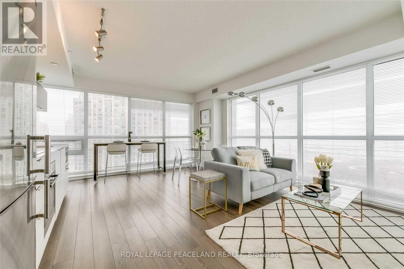 1207 - 20 Thomas Riley Road, Toronto, Ontario  M9B 1B3 - Photo 11 - W12697574