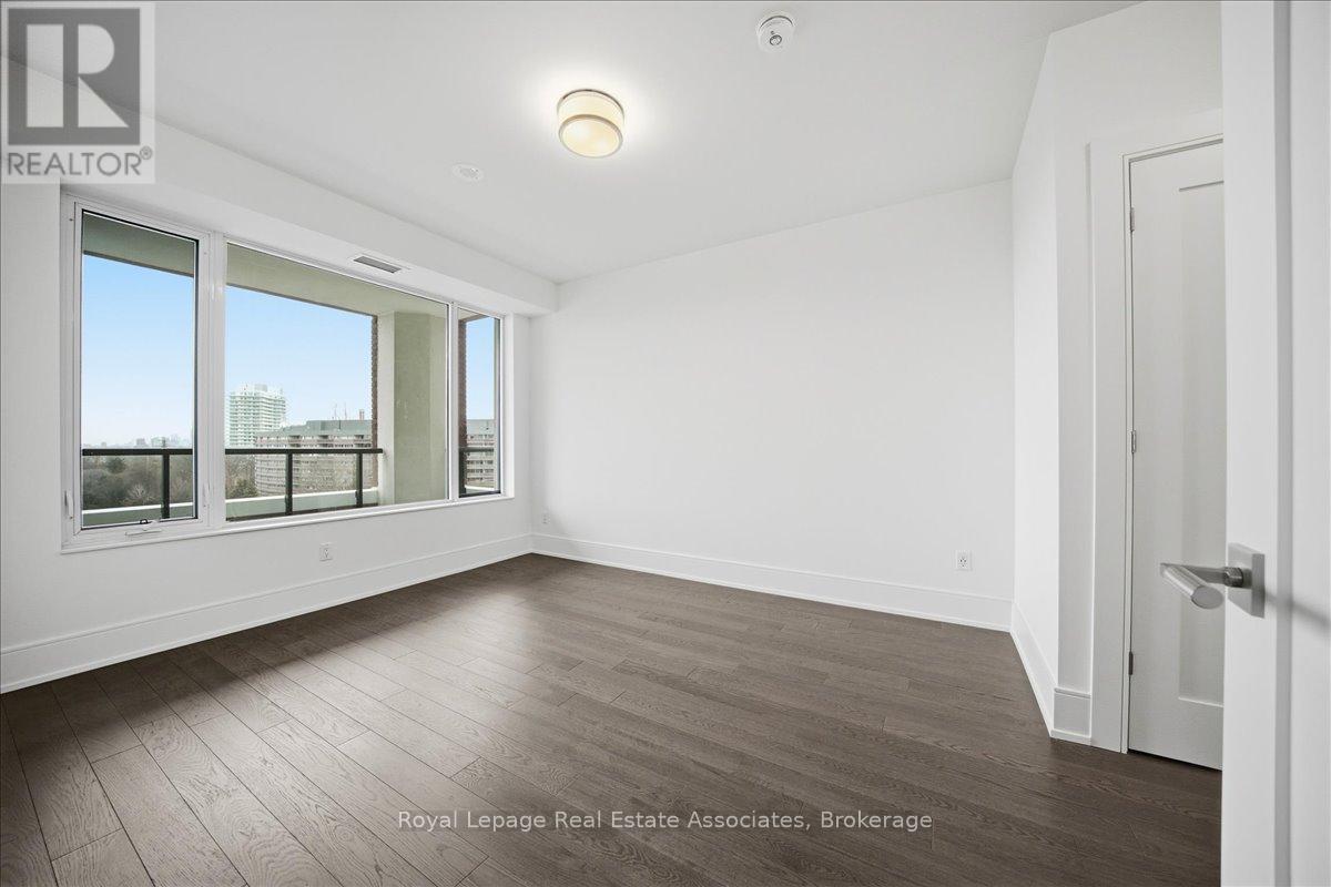 725 - 259 The Kingsway, Toronto, Ontario  M9A 0G2 - Photo 24 - W12697596