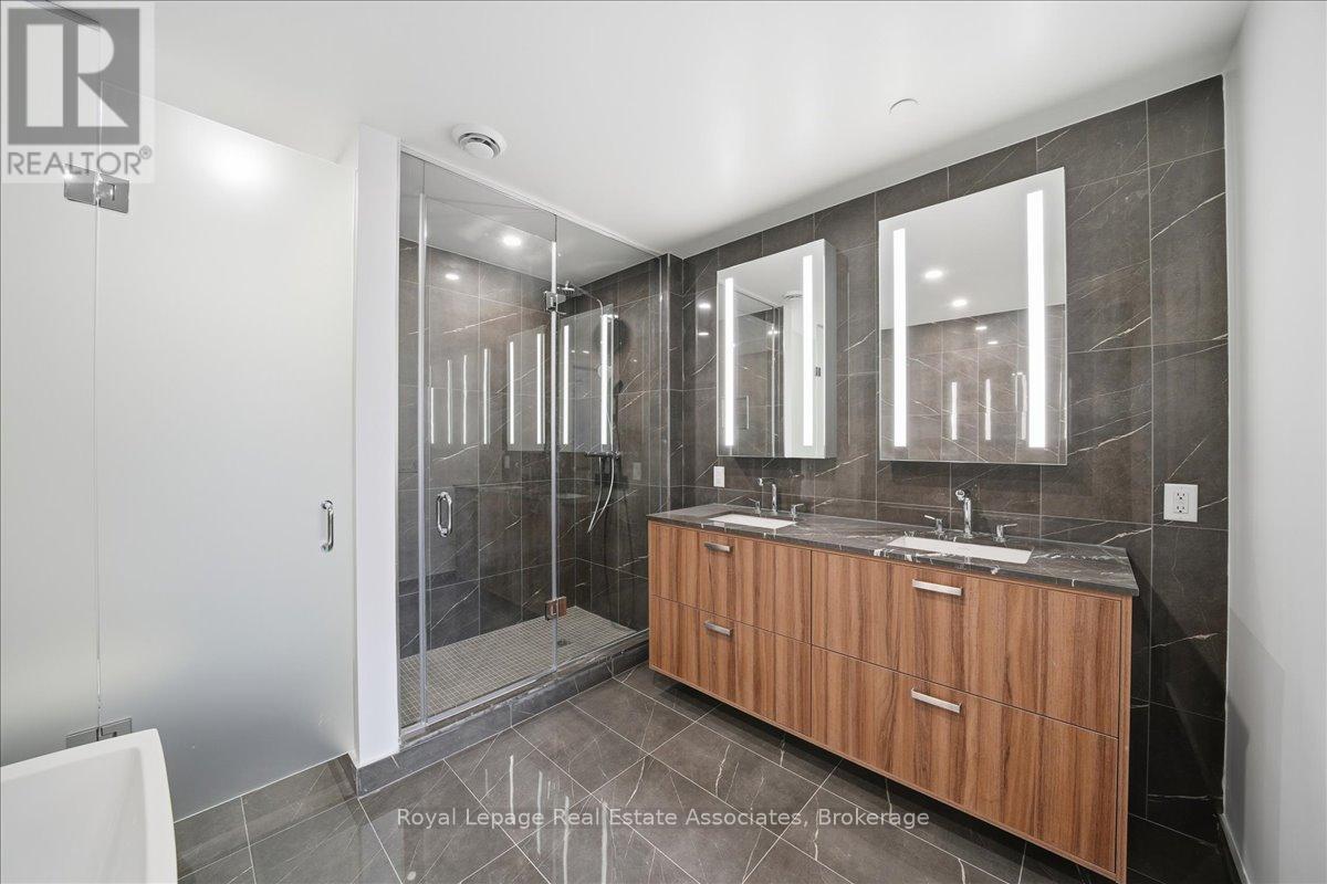 725 - 259 The Kingsway, Toronto, Ontario  M9A 0G2 - Photo 33 - W12697596