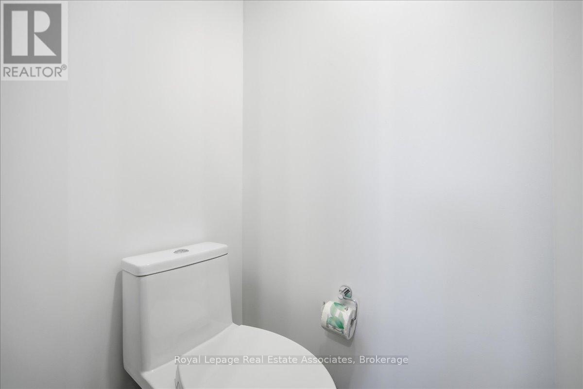 725 - 259 The Kingsway, Toronto, Ontario  M9A 0G2 - Photo 35 - W12697596