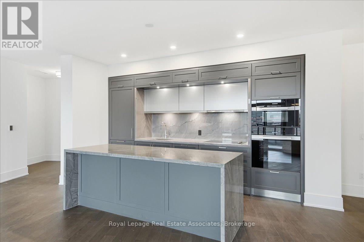 725 - 259 The Kingsway, Toronto, Ontario  M9A 0G2 - Photo 9 - W12697596