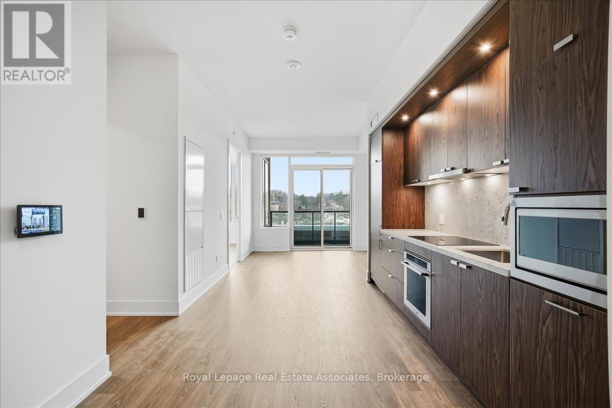 514 - 259 The Kingsway, Toronto, Ontario  M9A 0G2 - Photo 2 - W12697598