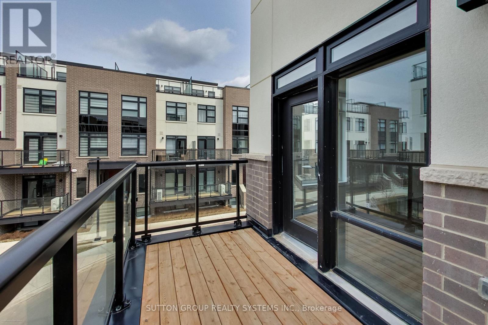 102 - 1593 Rose Way, Milton, Ontario  L9E 0J2 - Photo 13 - W12697614