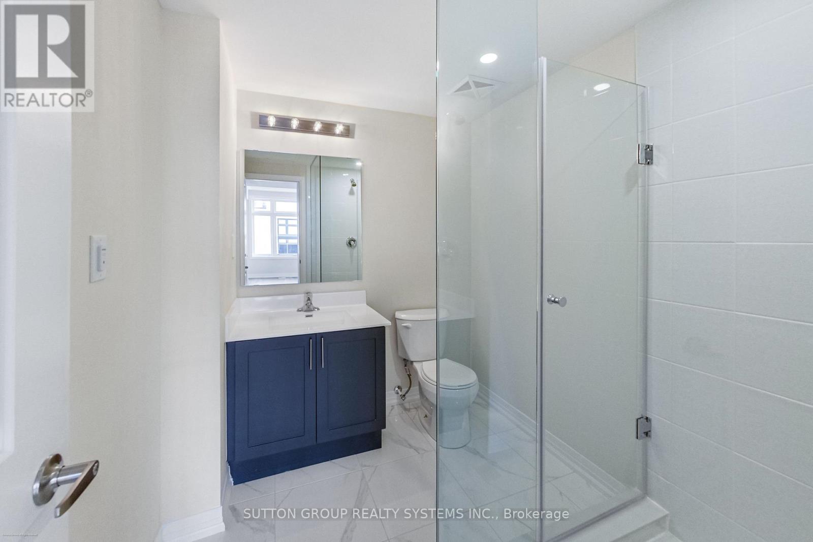 102 - 1593 Rose Way, Milton, Ontario  L9E 0J2 - Photo 8 - W12697614