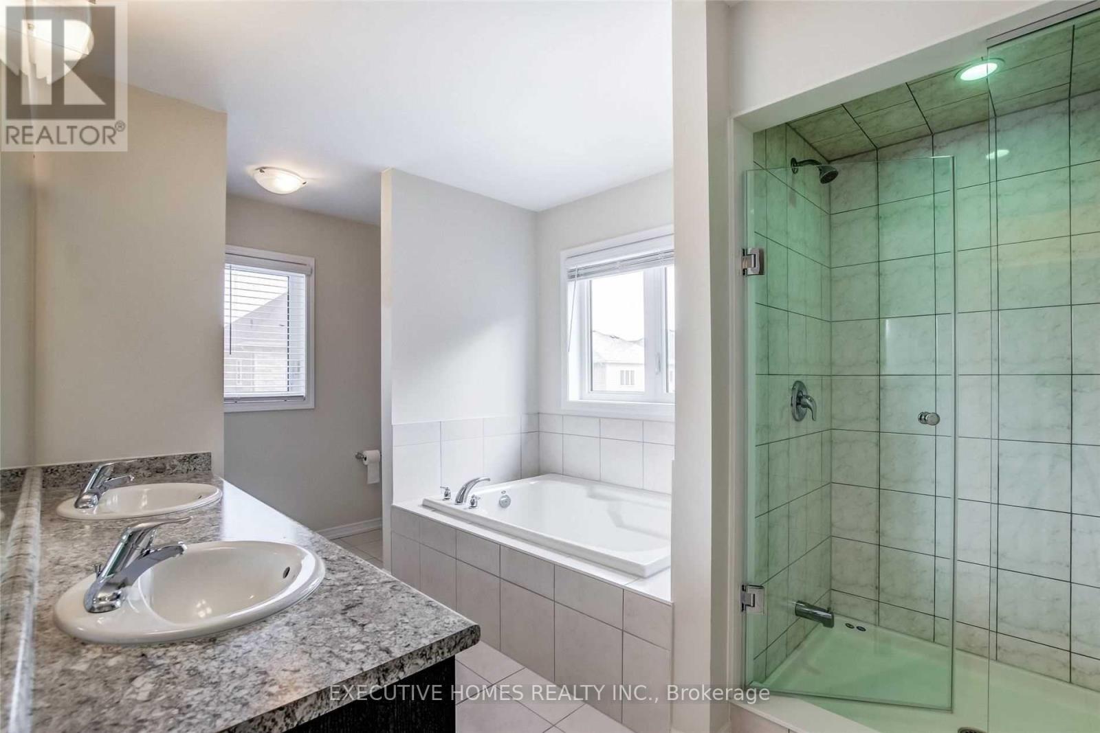 14 Vaughn Drive, Thorold, Ontario  L3B 0G8 - Photo 10 - X12697584