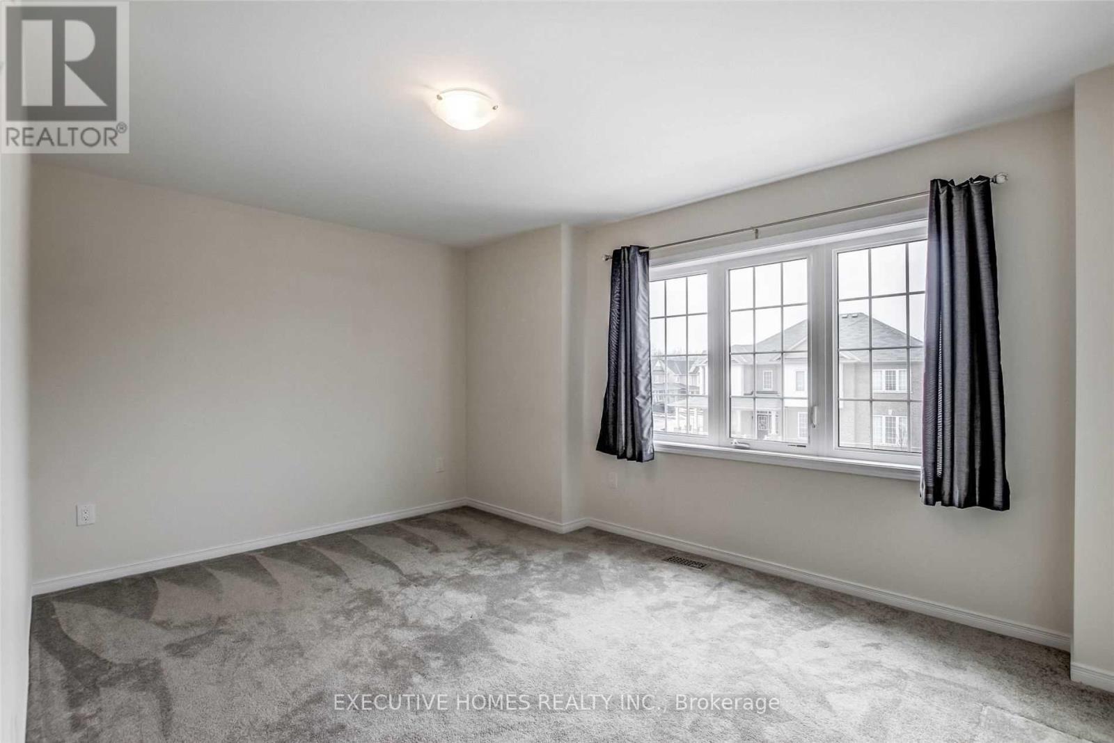 14 Vaughn Drive, Thorold, Ontario  L3B 0G8 - Photo 12 - X12697584