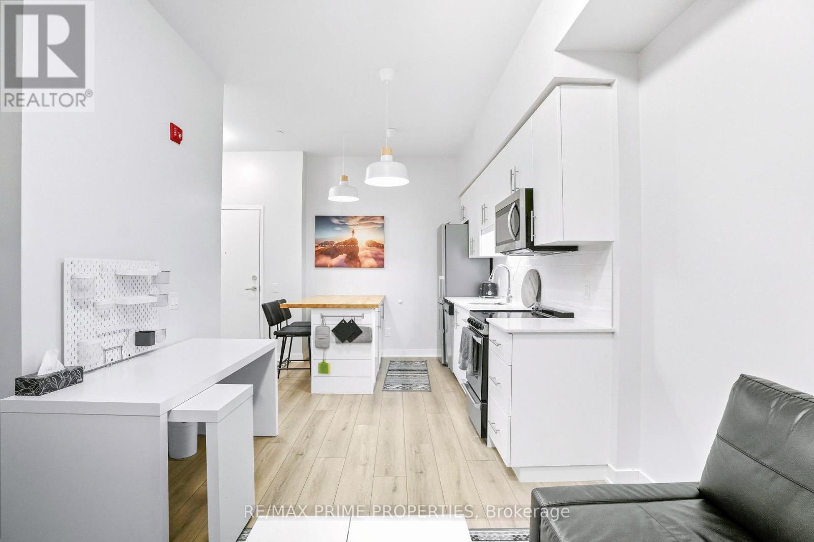 135 - 110 Fergus Avenue, Kitchener, Ontario  N2A 2H2 - Photo 10 - X12697604