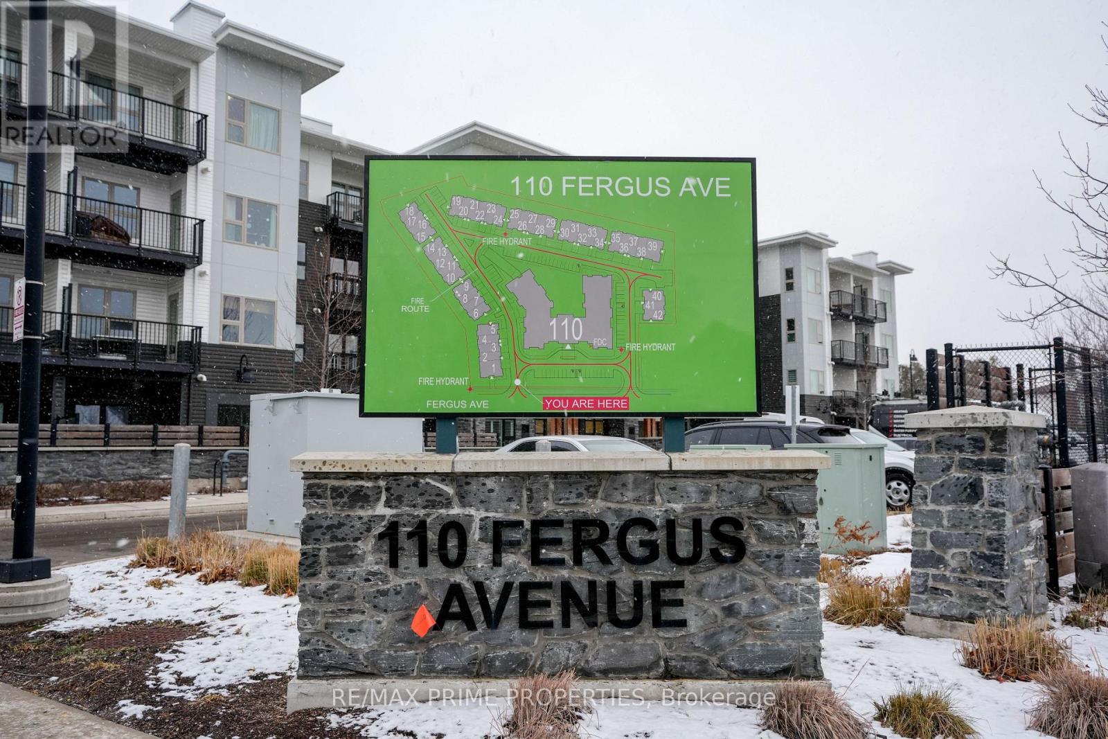 135 - 110 Fergus Avenue, Kitchener, Ontario  N2A 2H2 - Photo 2 - X12697604