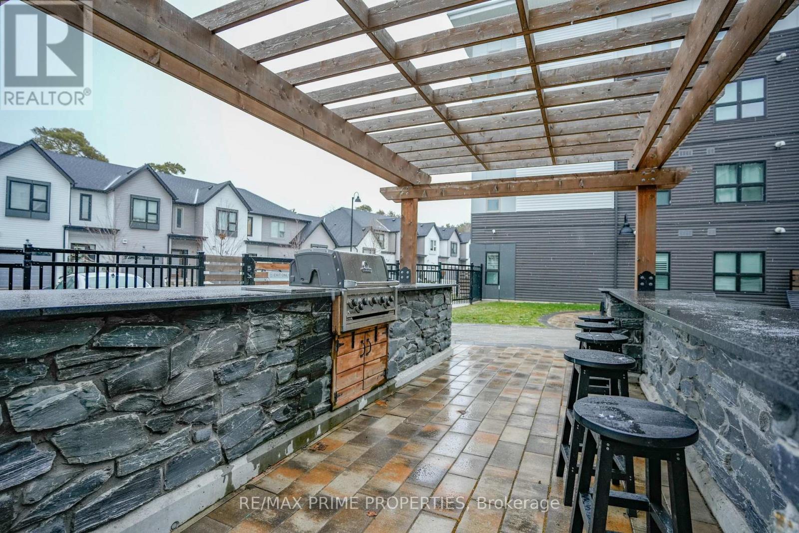 135 - 110 Fergus Avenue, Kitchener, Ontario  N2A 2H2 - Photo 33 - X12697604